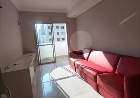 Foto 1 de Apartamento com 2 Quartos para alugar, 66m² em Moema, São Paulo