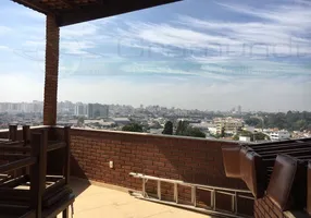 Foto 1 de Sobrado com 3 Quartos à venda, 350m² em Vila Arapuã, São Paulo