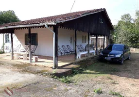 Foto 1 de Fazenda/Sítio com 3 Quartos à venda, 150m² em Braco Grande, Miracatu