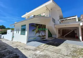 Foto 1 de Casa com 2 Quartos para alugar, 220m² em Ilha da Figueira, Jaraguá do Sul