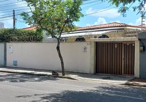 Foto 1 de Casa com 4 Quartos à venda, 363m² em Papicu, Fortaleza