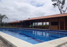 Foto 1 de Fazenda/Sítio com 3 Quartos à venda, 800m² em Lambarí, Guararema