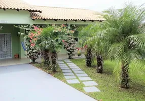 Foto 1 de Casa com 3 Quartos para alugar, 150m² em Balneario Shangrila, Pontal do Paraná