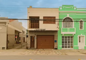 Foto 1 de Casa com 4 Quartos para venda ou aluguel, 280m² em Fragata, Pelotas