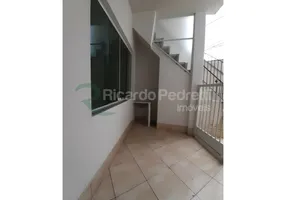 Foto 1 de Casa de Condomínio com 2 Quartos à venda, 46m² em Centro, Nova Friburgo