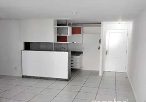 Foto 1 de Apartamento com 2 Quartos para alugar, 65m² em Fátima, Fortaleza