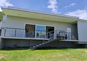 Foto 1 de Casa com 3 Quartos para alugar, 200m² em Ribeirão da Ilha, Florianópolis