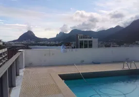 Foto 1 de Cobertura com 4 Quartos para alugar, 490m² em Humaitá, Rio de Janeiro