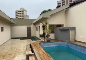 Foto 1 de Casa com 4 Quartos à venda, 300m² em Jardim Amalia, Bauru