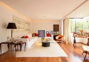Foto 1 de Apartamento com 3 Quartos à venda, 200m² em Itaim Bibi, São Paulo