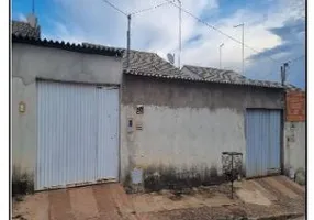 Foto 1 de Casa com 2 Quartos à venda, 60m² em Jardim Zuleika, Luziânia