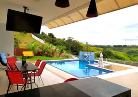 Foto 1 de Casa de Condomínio com 3 Quartos à venda, 350m² em Mirante do Vale, Jacareí