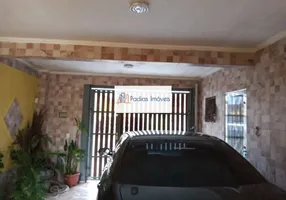 Foto 1 de Sobrado com 6 Quartos à venda, 222m² em Balneario Itaguai, Mongaguá