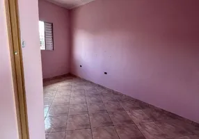 Foto 1 de Sobrado com 3 Quartos à venda, 125m² em Conjunto Habitacional Castro Alves, São Paulo