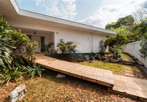 Foto 1 de Casa com 5 Quartos à venda, 400m² em Campo Grande, São Paulo
