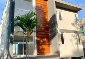 Foto 1 de Casa de Condomínio com 3 Quartos à venda, 390m² em Alphaville Abrantes, Camaçari