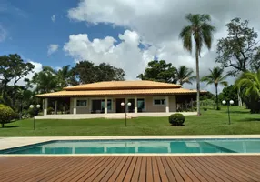 Foto 1 de Fazenda/Sítio com 3 Quartos à venda, 1200m² em Area Rural de Itai, Itaí