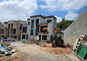 Foto 1 de Casa de Condomínio com 3 Quartos à venda, 153m² em Parque Frondoso, Cotia