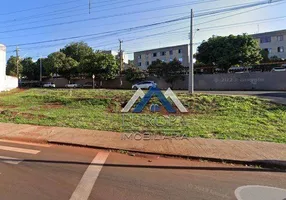 Foto 1 de Lote/Terreno à venda, 518m² em Lagoa Dourada, Londrina