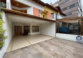 Foto 1 de Casa com 3 Quartos para venda ou aluguel, 272m² em Jardim Itú Sabará, Porto Alegre