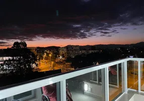 Foto 1 de Apartamento com 4 Quartos para venda ou aluguel, 190m² em Jurerê, Florianópolis