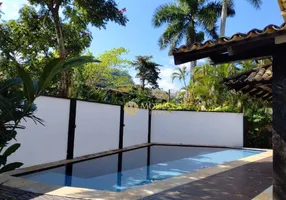 Foto 1 de Casa de Condomínio com 4 Quartos para venda ou aluguel, 280m² em Barra Do Sahy, São Sebastião