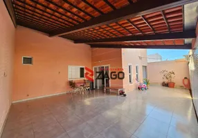 Foto 1 de Casa de Condomínio com 2 Quartos à venda, 107m² em Vila Arquelau, Uberaba