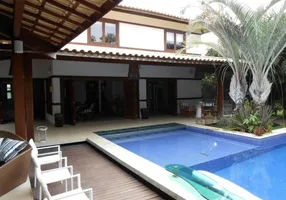 Foto 1 de Casa com 5 Quartos à venda, 230m² em Praia do Forte, Mata de São João