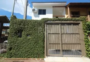 Foto 1 de Casa com 2 Quartos à venda, 120m² em Hípica, Porto Alegre