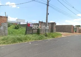 Foto 1 de Lote/Terreno à venda, 300m² em Novo Mundo, Uberlândia