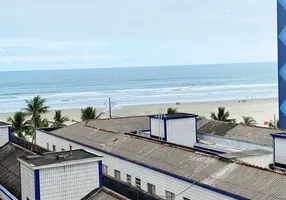Foto 1 de Kitnet com 1 Quarto à venda, 40m² em Vila Guilhermina, Praia Grande