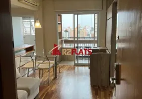 Foto 1 de Flat com 1 Quarto para alugar, 53m² em Vila Nova Conceição, São Paulo