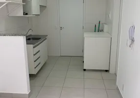 Foto 1 de Apartamento com 1 Quarto para alugar, 28m² em Jardim Caravelas, São Paulo