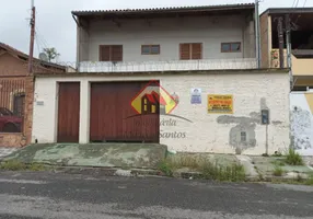 Foto 1 de Sobrado com 3 Quartos para venda ou aluguel, 300m² em Jardim Maria Augusta, Taubaté