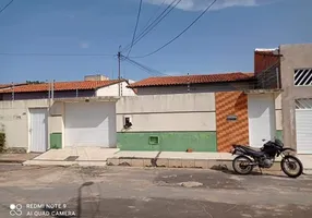 Foto 1 de Casa com 3 Quartos para alugar, 200m² em Residencial Pinheiros, São Luís