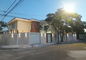 Foto 1 de Casa com 4 Quartos à venda, 190m² em Interlagos, Vila Velha