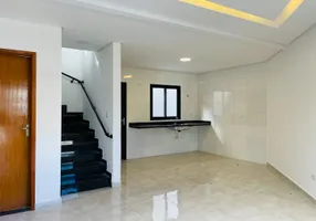 Foto 1 de Casa de Condomínio com 2 Quartos à venda, 90m² em Jardim Quietude, Praia Grande