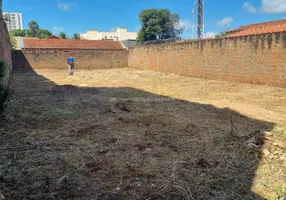 Foto 1 de Lote/Terreno à venda, 360m² em Olinda, Uberaba