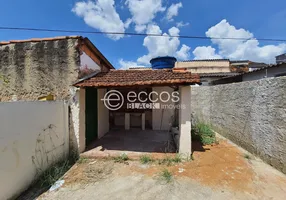 Foto 1 de Lote/Terreno à venda, 360m² em Osvaldo Rezende, Uberlândia