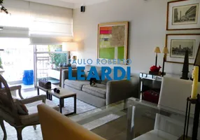 Foto 1 de Apartamento com 2 Quartos à venda, 58m² em Morumbi, São Paulo