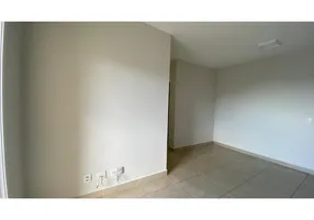 Foto 1 de Apartamento com 3 Quartos para alugar, 77m² em Laranjeiras, Uberlândia