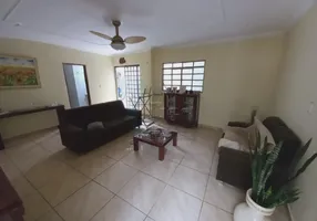 Foto 1 de Casa com 3 Quartos à venda, 175m² em Geraldo Correia de Carvalho, Ribeirão Preto