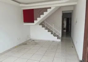 Foto 1 de Casa com 2 Quartos à venda, 101m² em Ajuda de Cima, Macaé