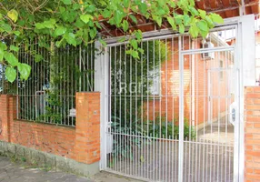 Foto 1 de Casa com 3 Quartos à venda, 209m² em Partenon, Porto Alegre