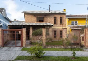 Foto 1 de Casa com 4 Quartos à venda, 267m² em Ipanema, Porto Alegre