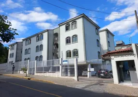 Foto 1 de Apartamento com 3 Quartos para alugar, 69m² em Atiradores, Joinville