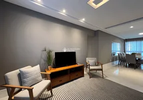 Foto 1 de Apartamento com 3 Quartos à venda, 163m² em Pioneiros, Balneário Camboriú