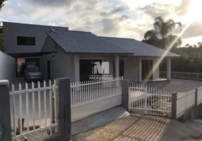 Foto 1 de Casa com 5 Quartos à venda, 150m² em Souza Cruz, Brusque