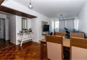 Foto 1 de Apartamento com 2 Quartos à venda, 69m² em Itaim Bibi, São Paulo