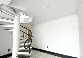 Foto 1 de Apartamento com 3 Quartos à venda, 180m² em Kobrasol, São José